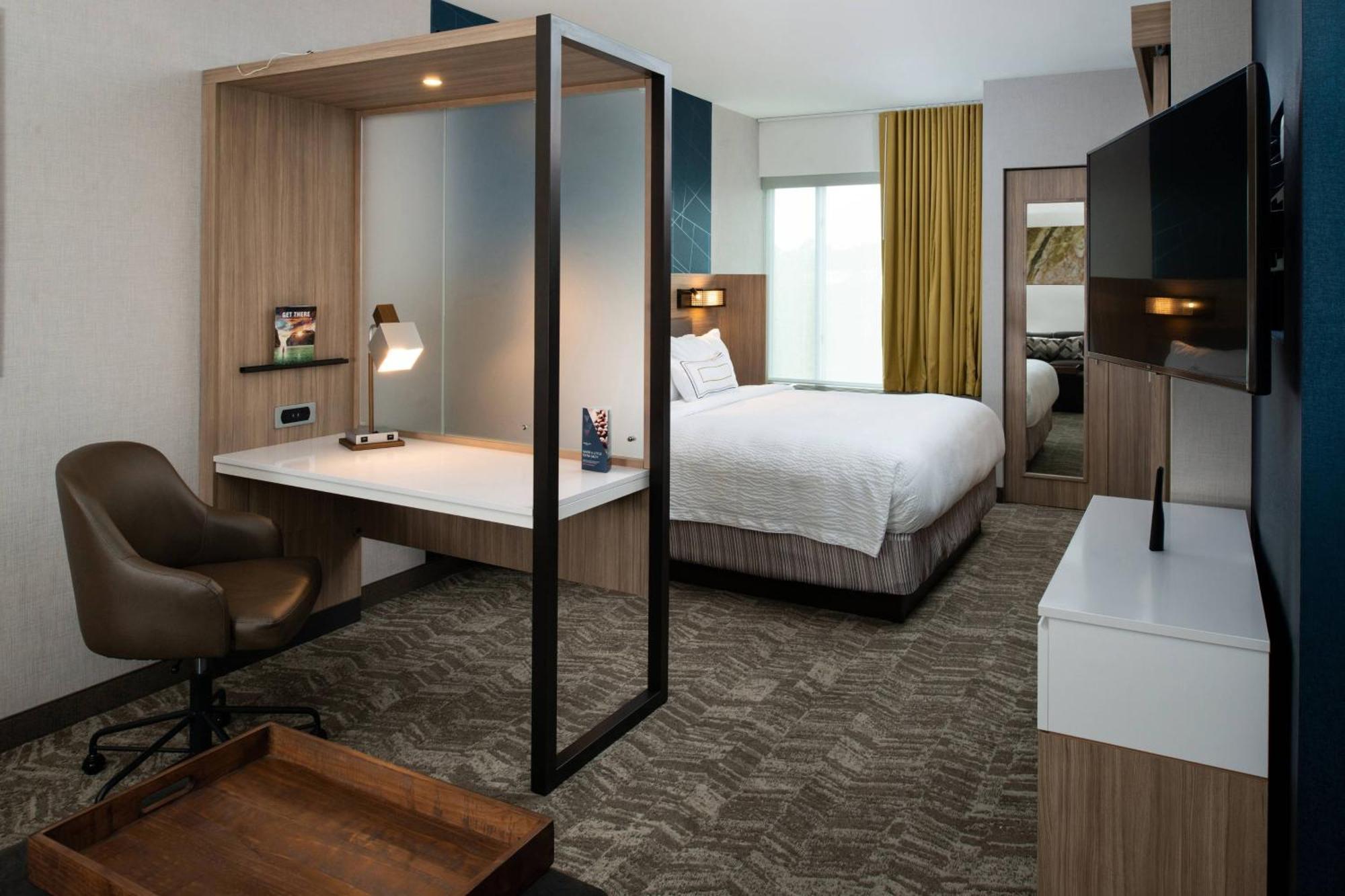 Hotel Springhill By Marriott